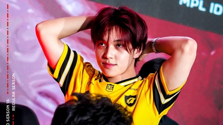 Mobile Legends Rivalitas Memanas di MPL Indonesia S16, ONIC Kokoh di Puncak Klasemen